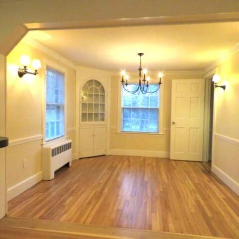 95 Falmouth Road Falmouth ME 04105