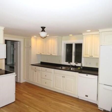 95 Falmouth Road Falmouth ME 04105