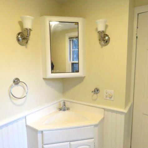 95 Falmouth Road Falmouth ME 04105