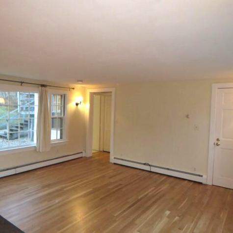 95 Falmouth Road Falmouth ME 04105