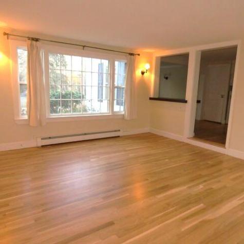 95 Falmouth Road Falmouth ME 04105