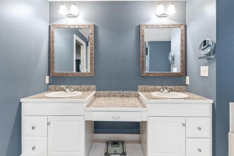 11 Fox Run Road Falmouth ME 04105