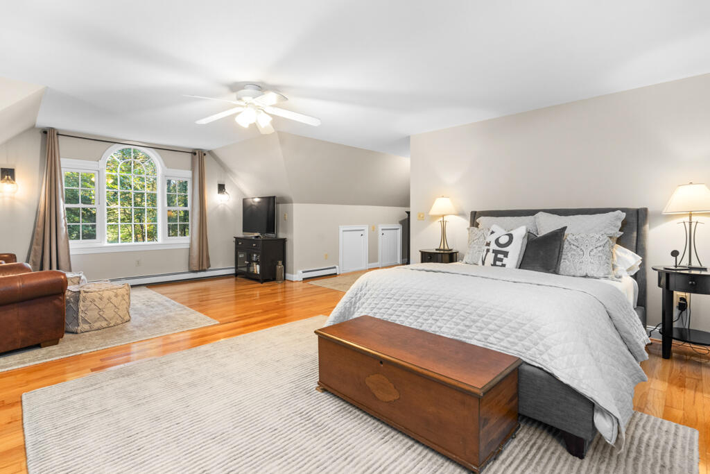 11 Fox Run Road Falmouth ME 04105