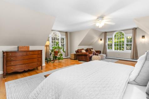 11 Fox Run Road Falmouth ME 04105