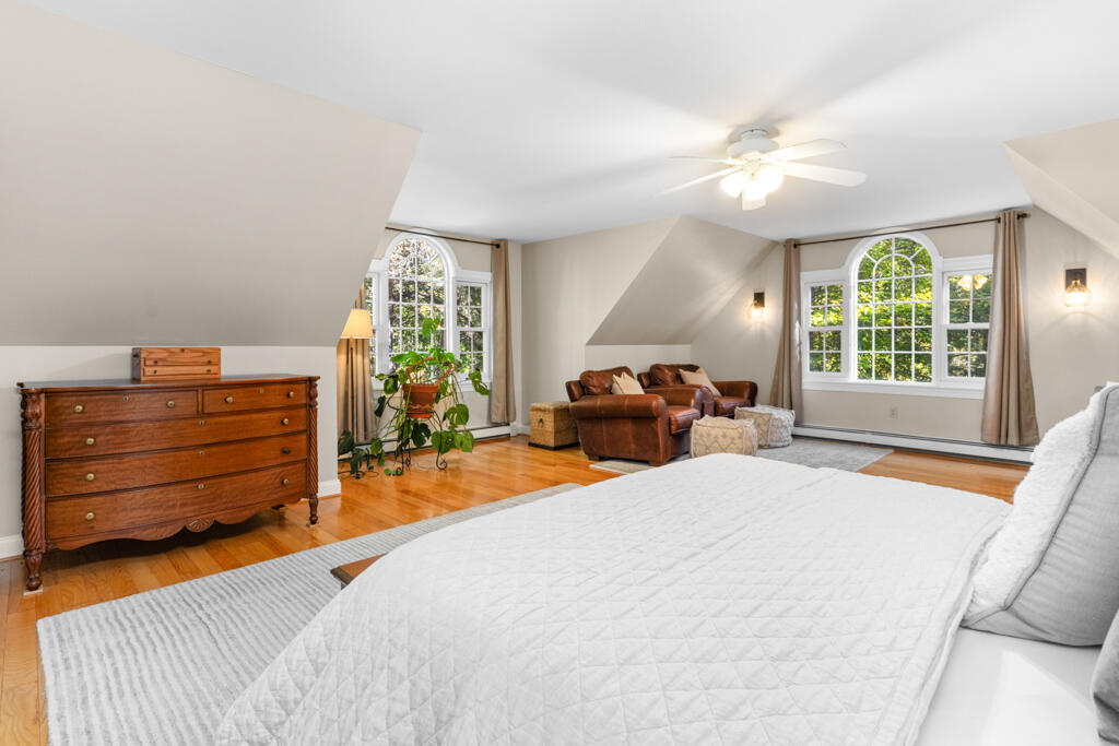 11 Fox Run Road Falmouth ME 04105