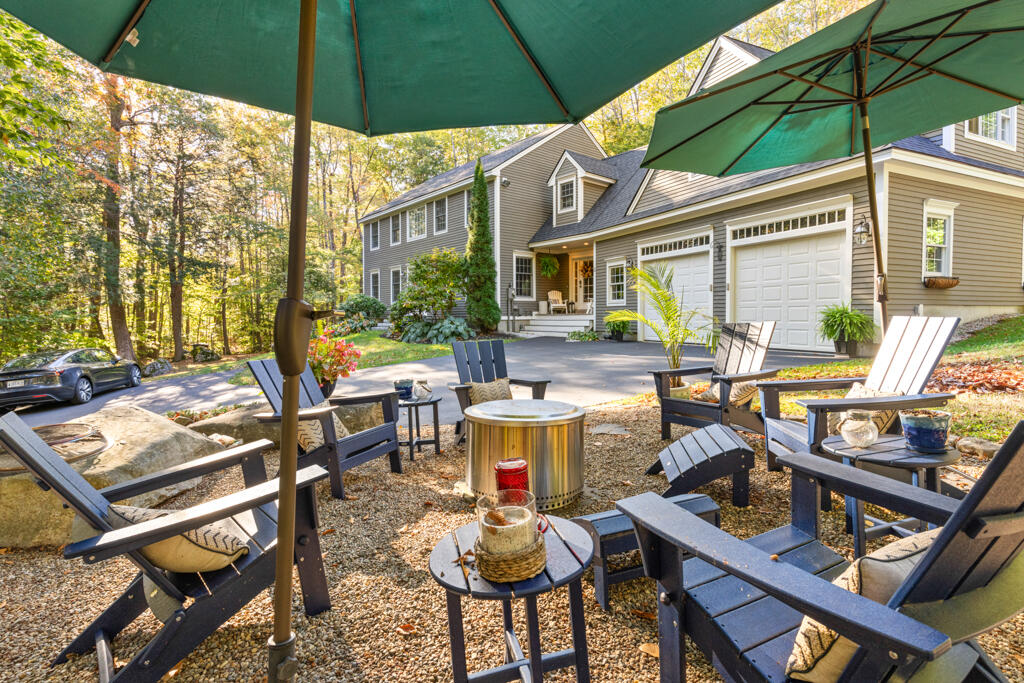 11 Fox Run Road Falmouth ME 04105