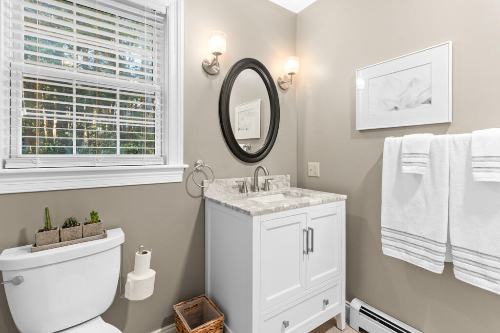 11 Fox Run Road Falmouth ME 04105