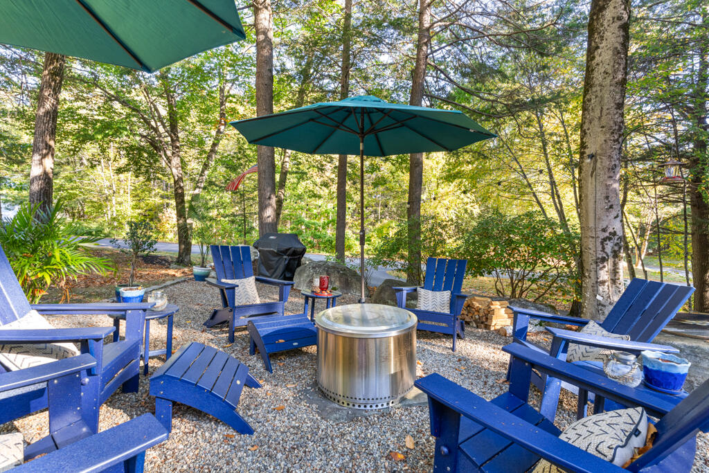 11 Fox Run Road Falmouth ME 04105