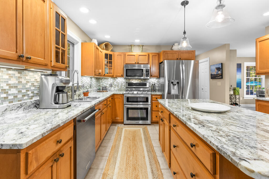 11 Fox Run Road Falmouth ME 04105