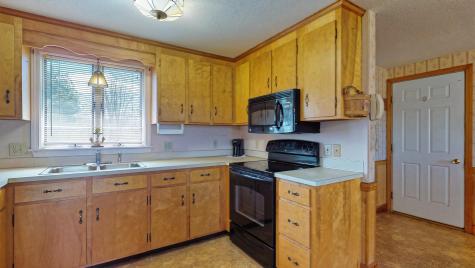 24 Milliken Road Scarborough ME 04074