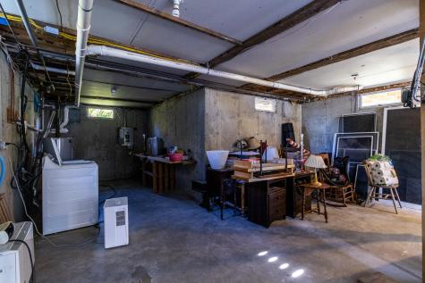 879 County Road Lubec ME 04652
