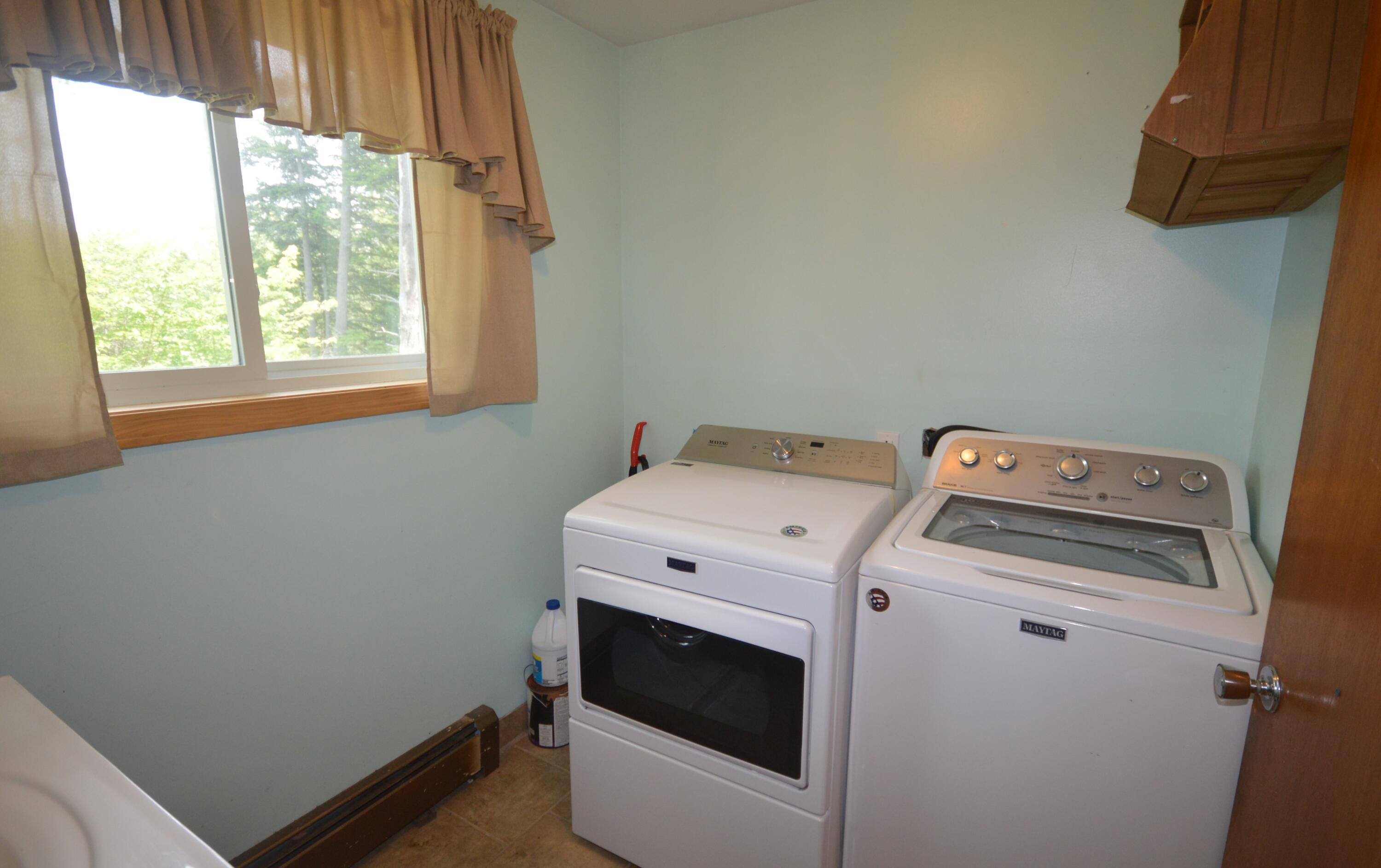 32 Evergreen Drive Lincoln ME 04457