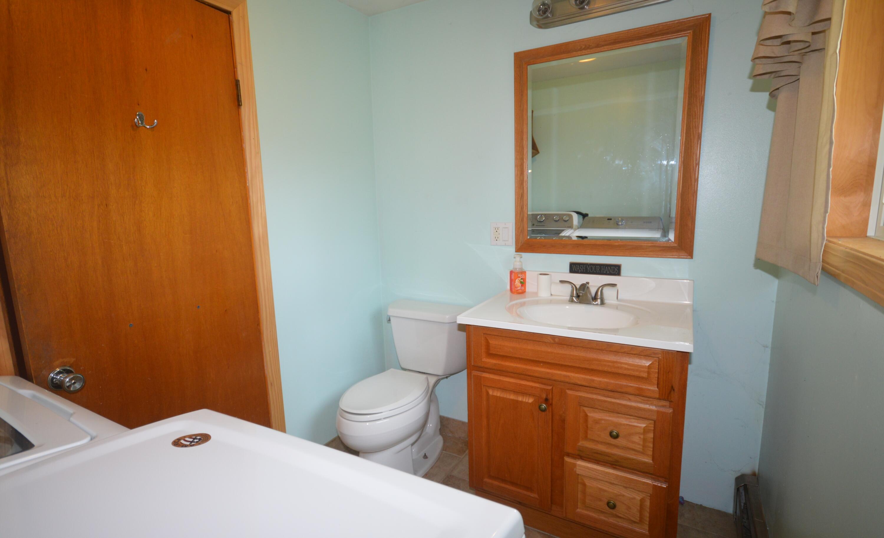 32 Evergreen Drive Lincoln ME 04457