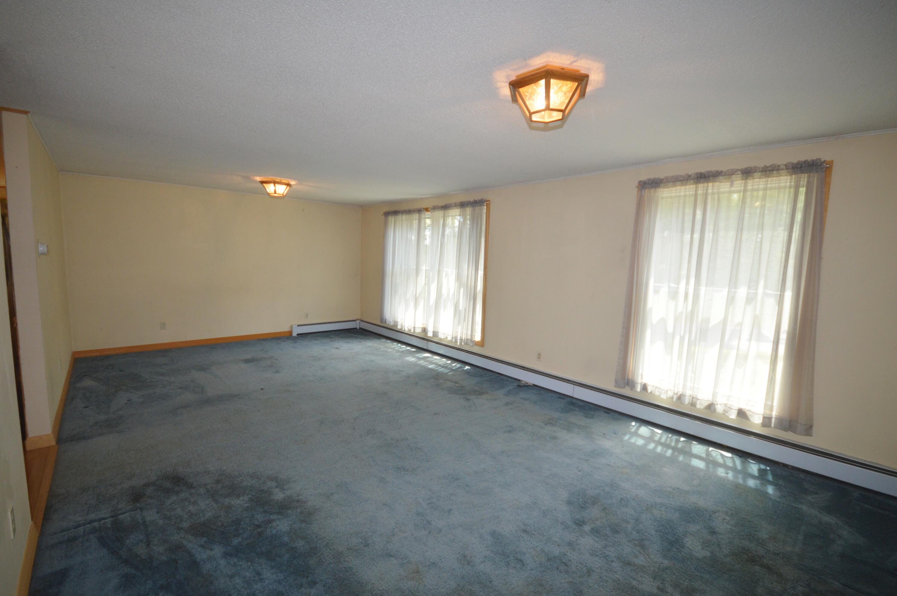 32 Evergreen Drive Lincoln ME 04457