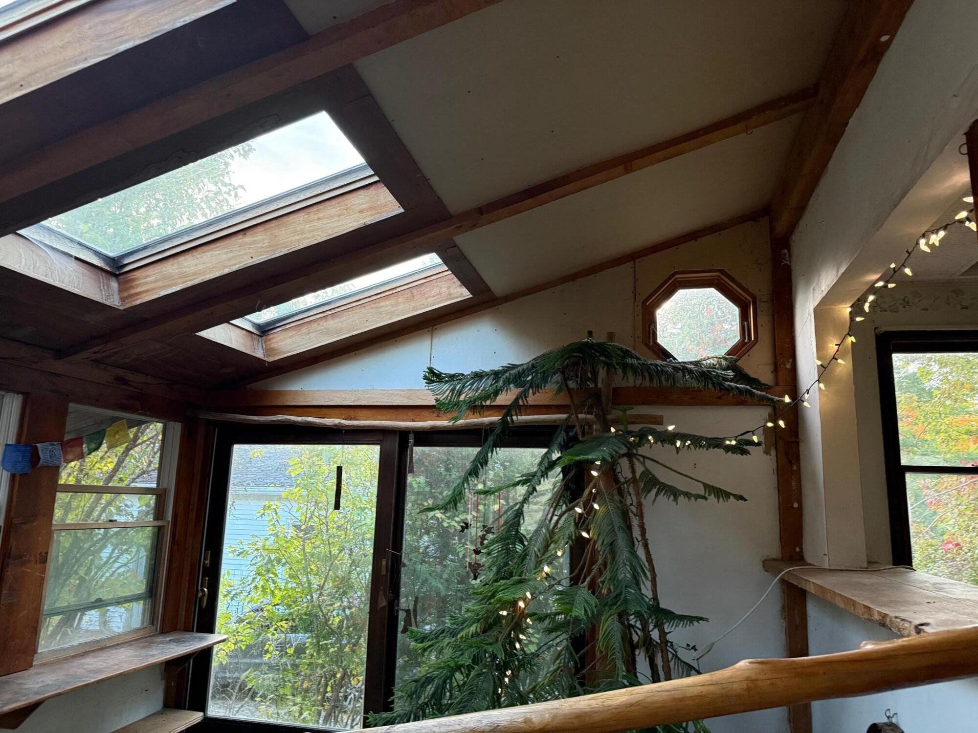 352 Bayview Road Penobscot ME 04476