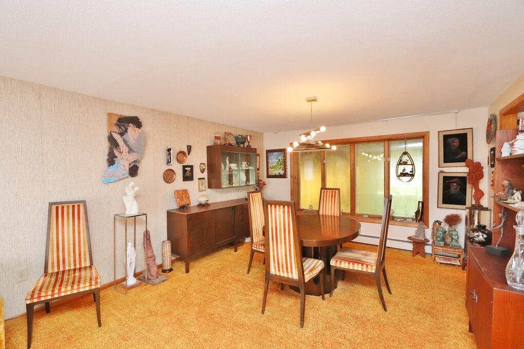 16 Hempstead Avenue Bangor ME 04401