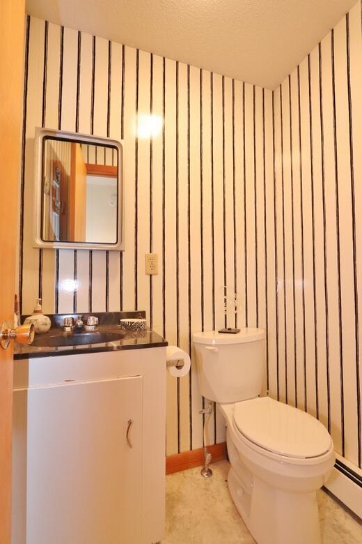 16 Hempstead Avenue Bangor ME 04401