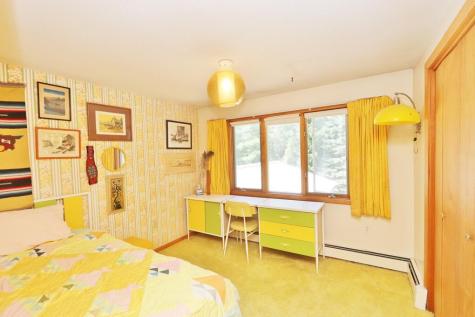 16 Hempstead Avenue Bangor ME 04401