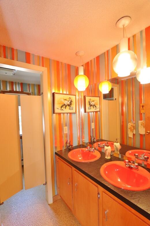 16 Hempstead Avenue Bangor ME 04401