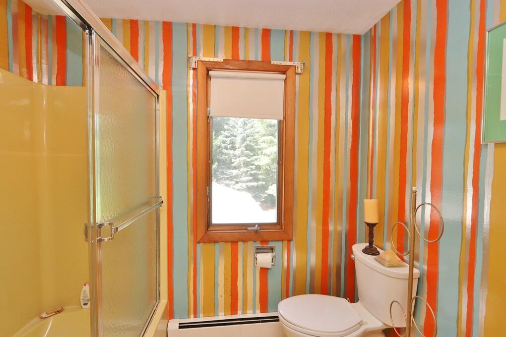 16 Hempstead Avenue Bangor ME 04401