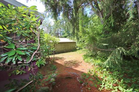 16 Hempstead Avenue Bangor ME 04401