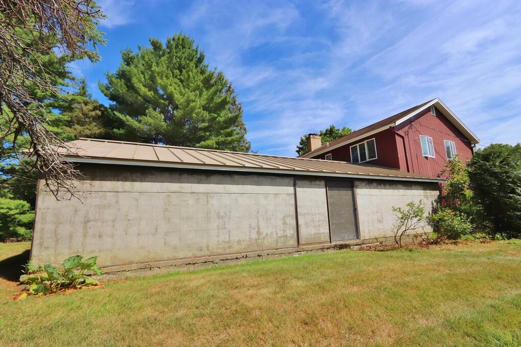 16 Hempstead Avenue Bangor ME 04401