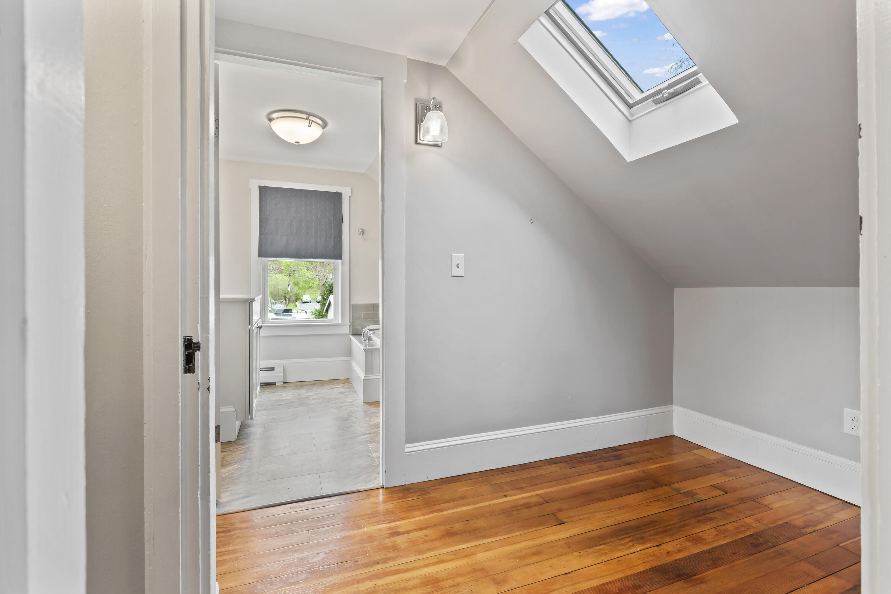 7 John Street Belfast ME 04915