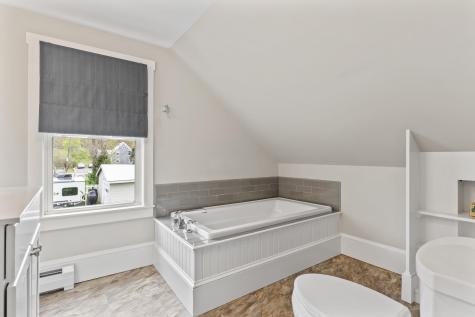 7 John Street Belfast ME 04915