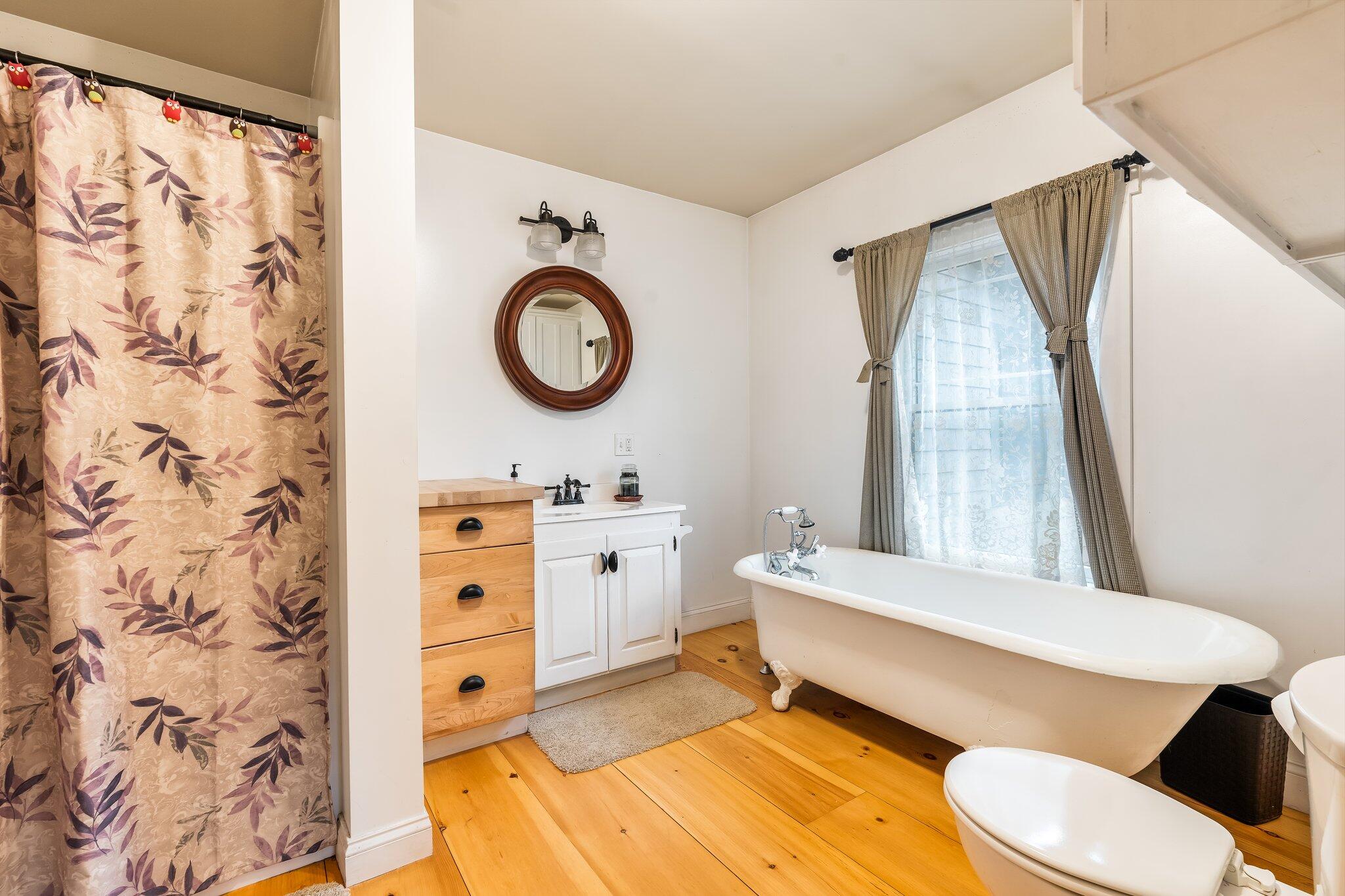 30 Lily Cove Road Harrington ME 04643