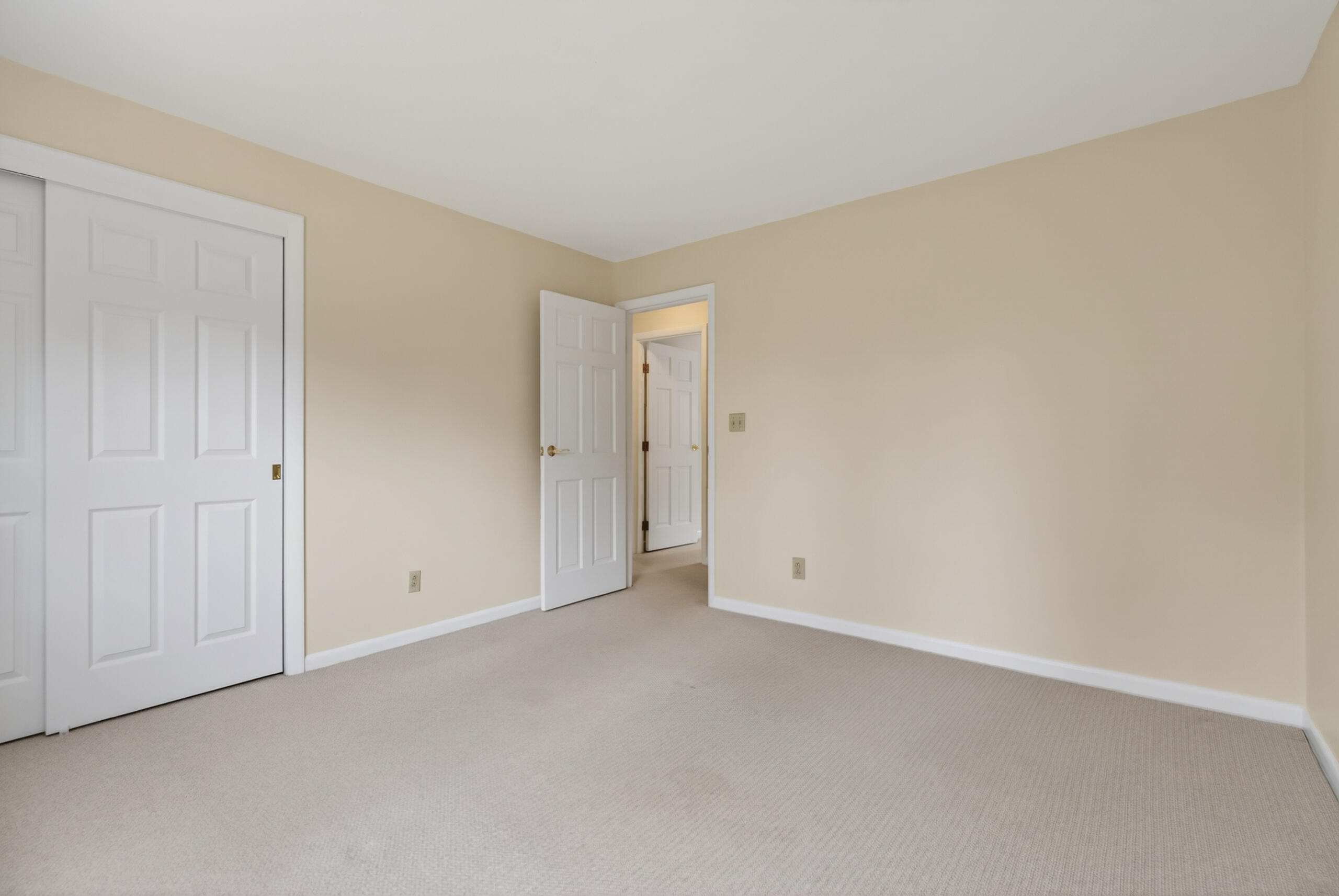 556 Mere Point Road Brunswick ME 04011