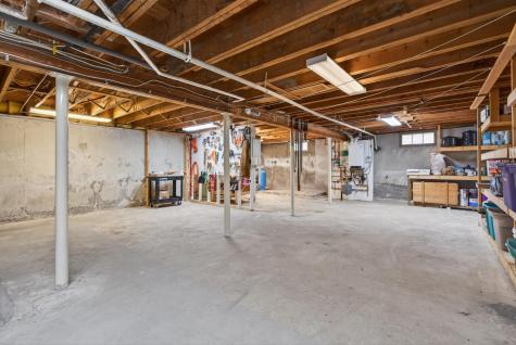 556 Mere Point Road Brunswick ME 04011