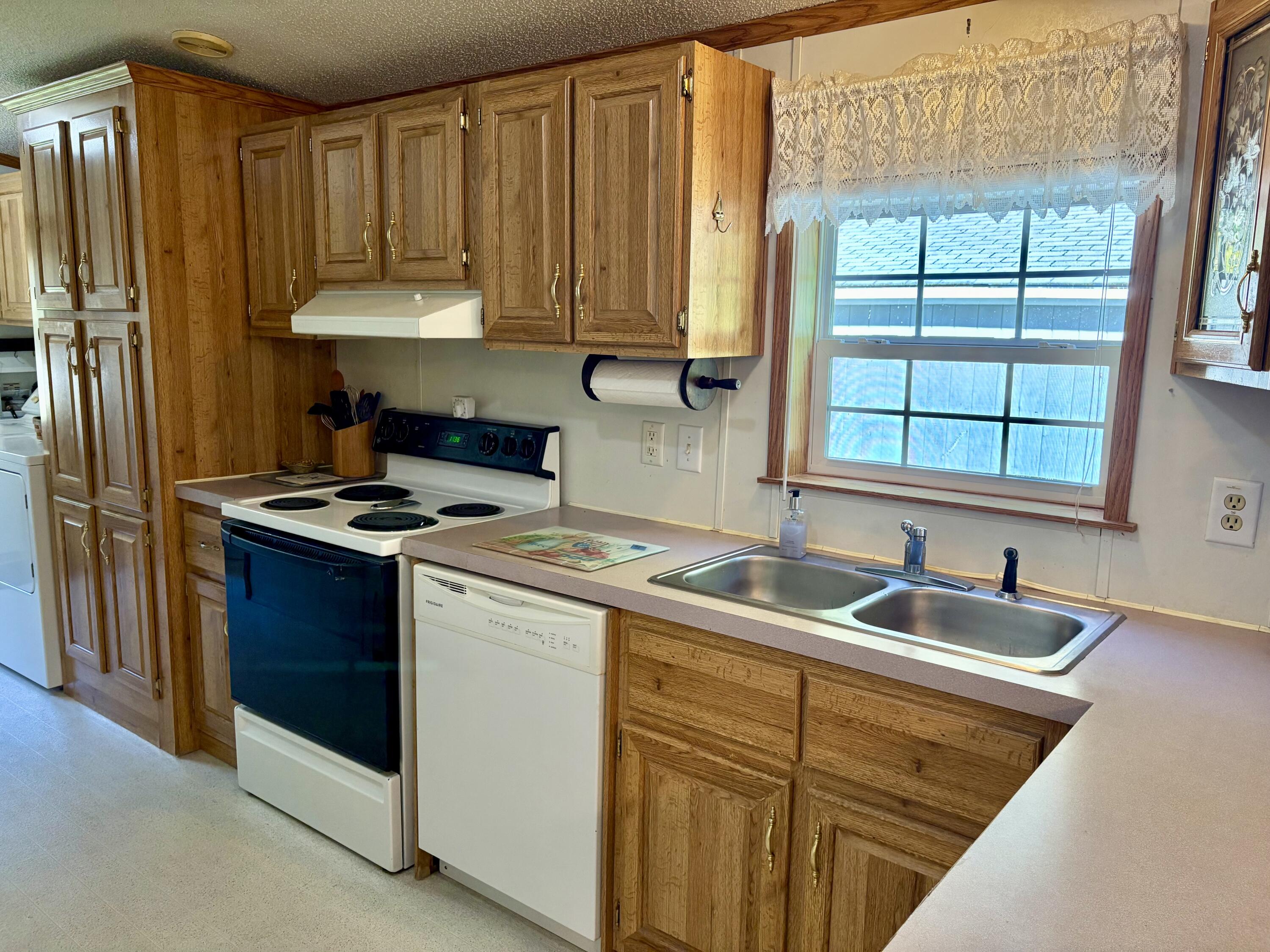 752 Bristol Road Bristol ME 04539