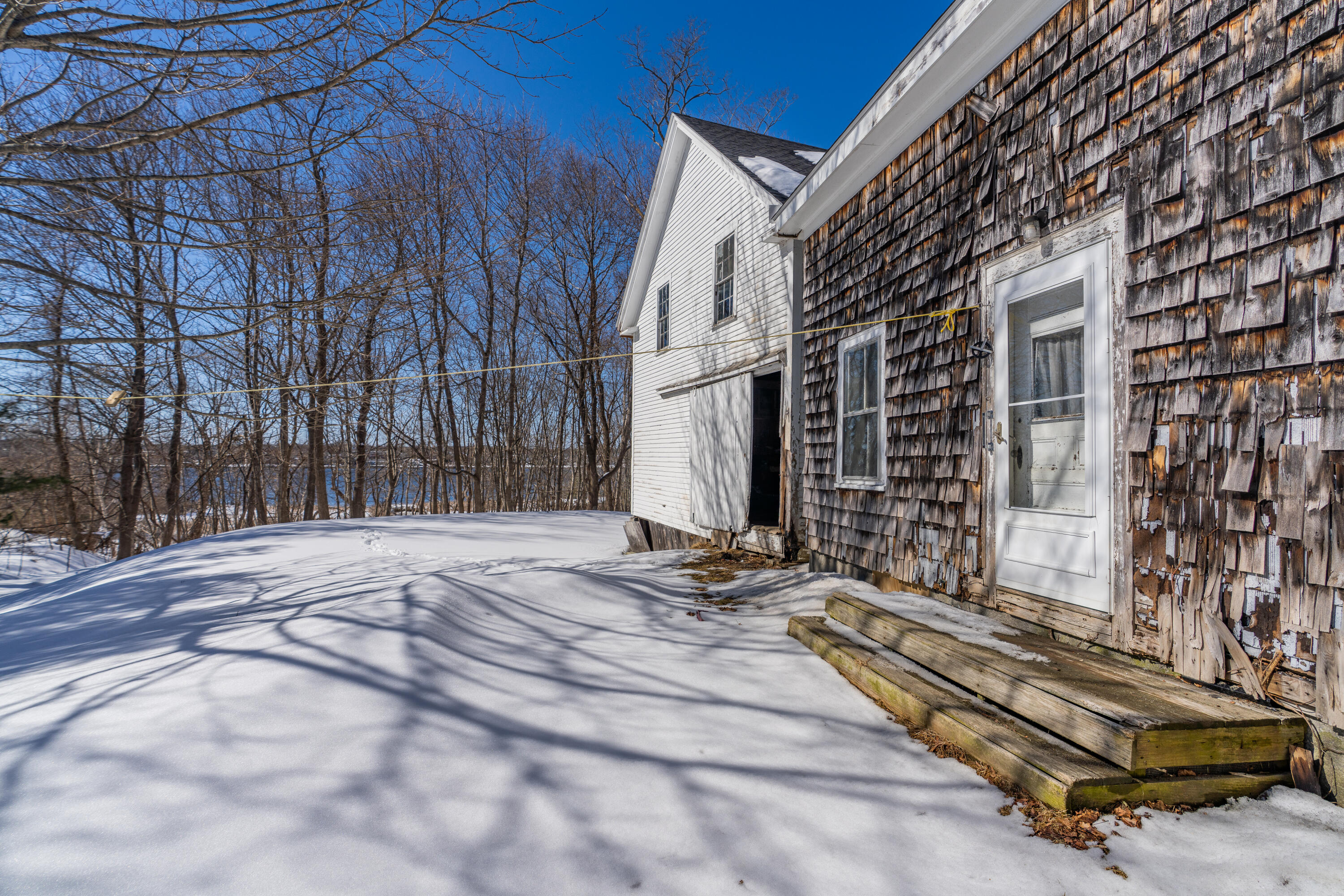 12 Middle Road Woolwich ME 04579