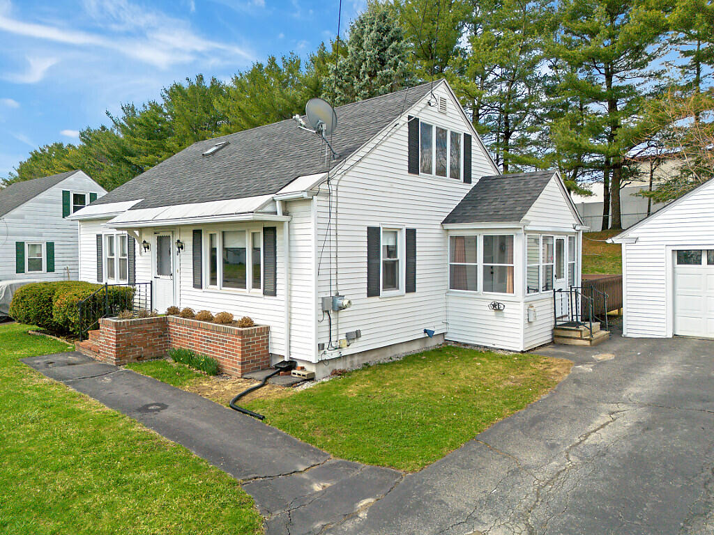7 Collette Street Waterville ME 04901