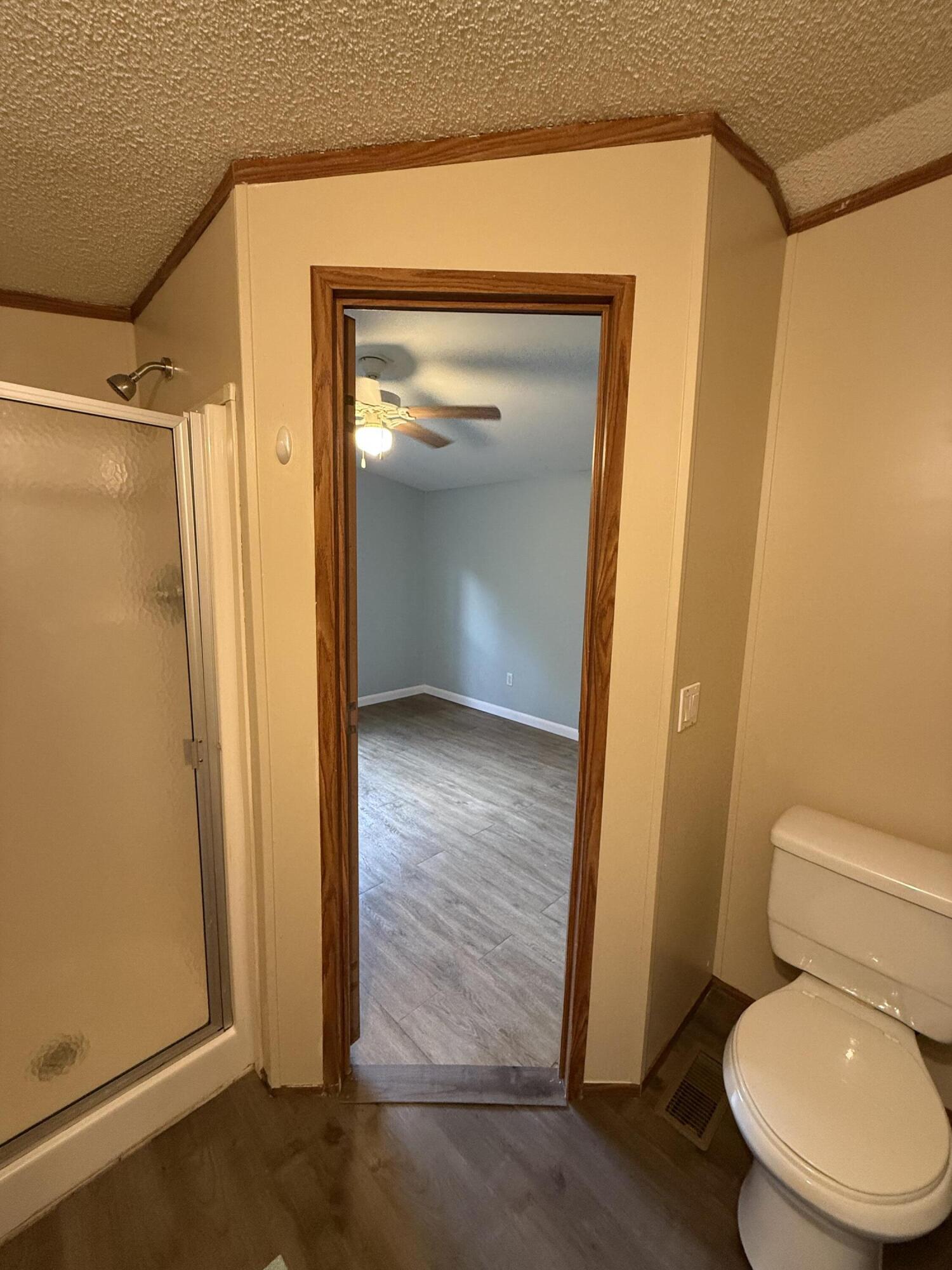 15 Michaels Way Paris ME 04281