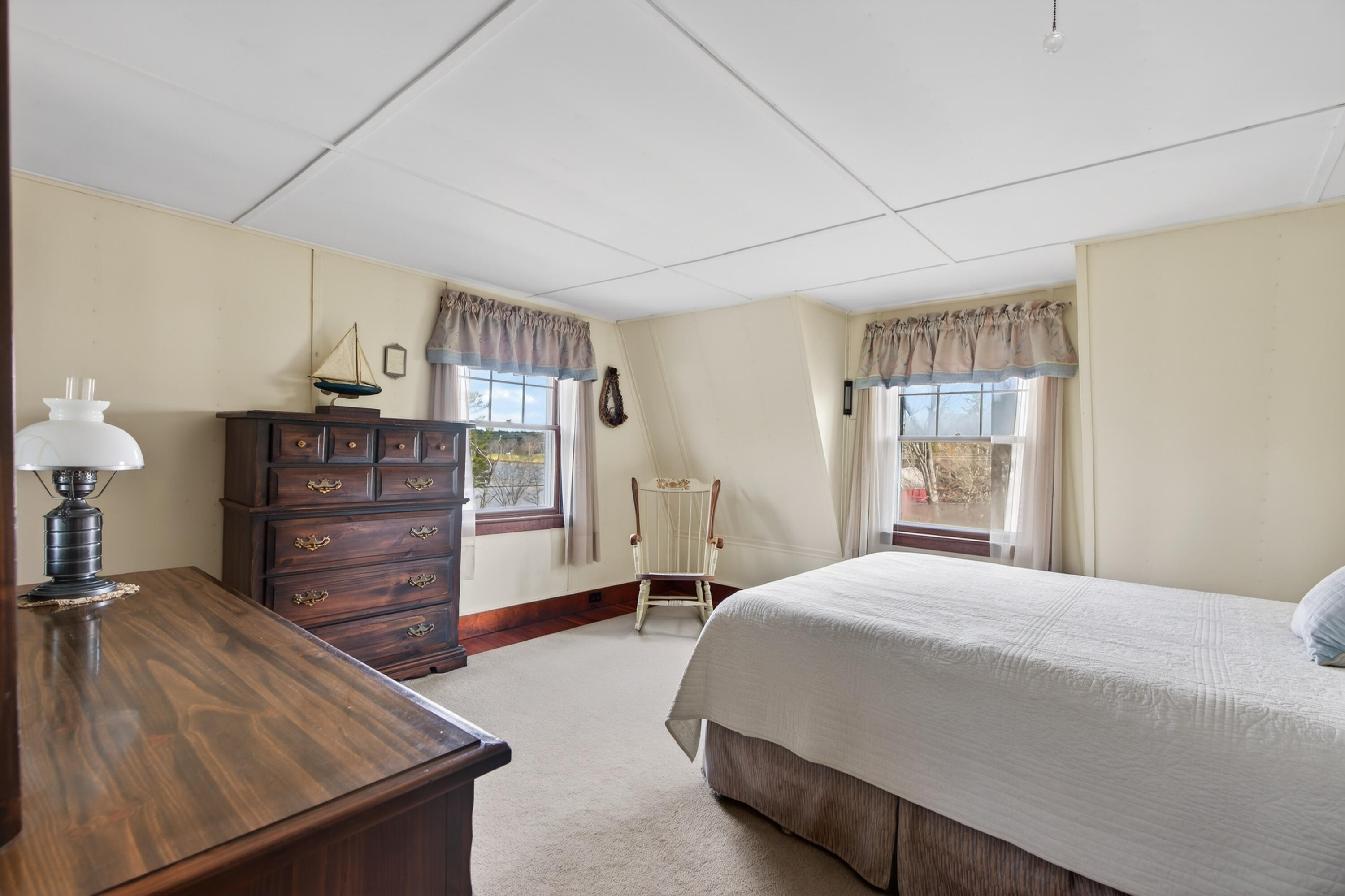 17 Seabury Road York ME 03909