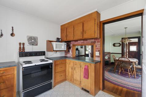 17 Seabury Road York ME 03909