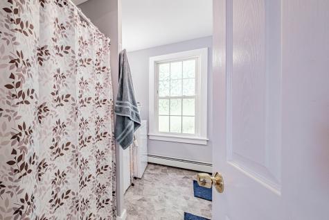 27 Black Cat Road Auburn ME 04210