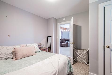 27 Black Cat Road Auburn ME 04210