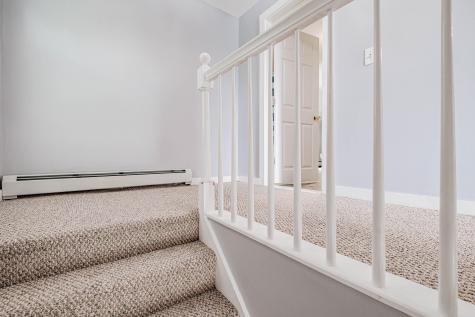 27 Black Cat Road Auburn ME 04210