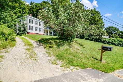 27 Black Cat Road Auburn ME 04210