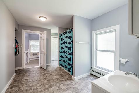 27 Black Cat Road Auburn ME 04210