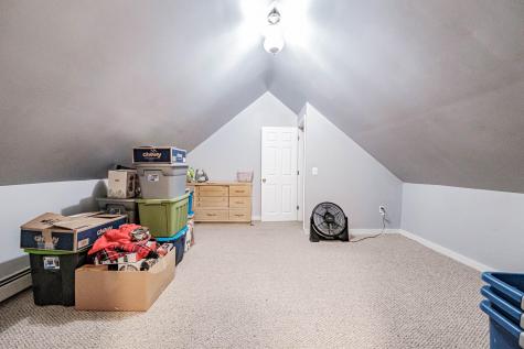 27 Black Cat Road Auburn ME 04210