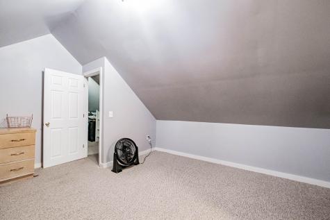 27 Black Cat Road Auburn ME 04210