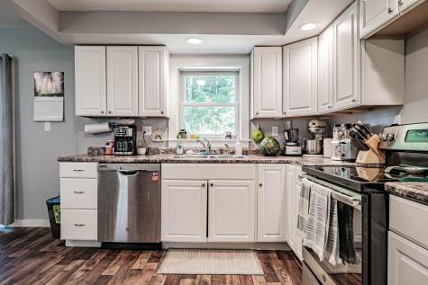 27 Black Cat Road Auburn ME 04210