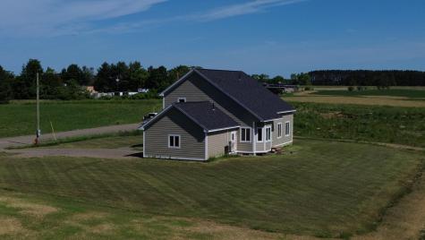 15 Lilac Lane Houlton ME 04730