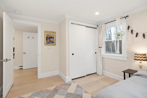 73 Autumn Lane Yarmouth ME 04096