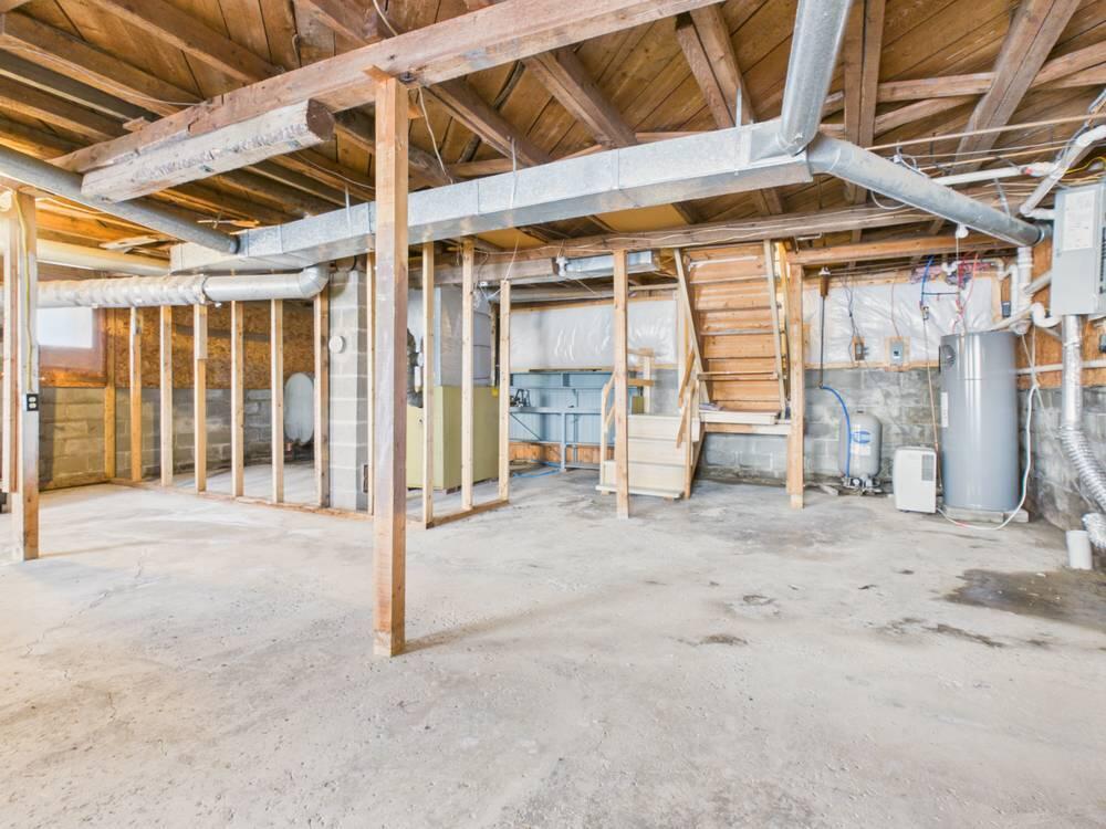328 Cleveland Road Saint Agatha ME 04772