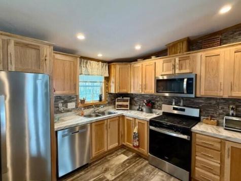 25 N Greenridge Heights Oakland ME 04963