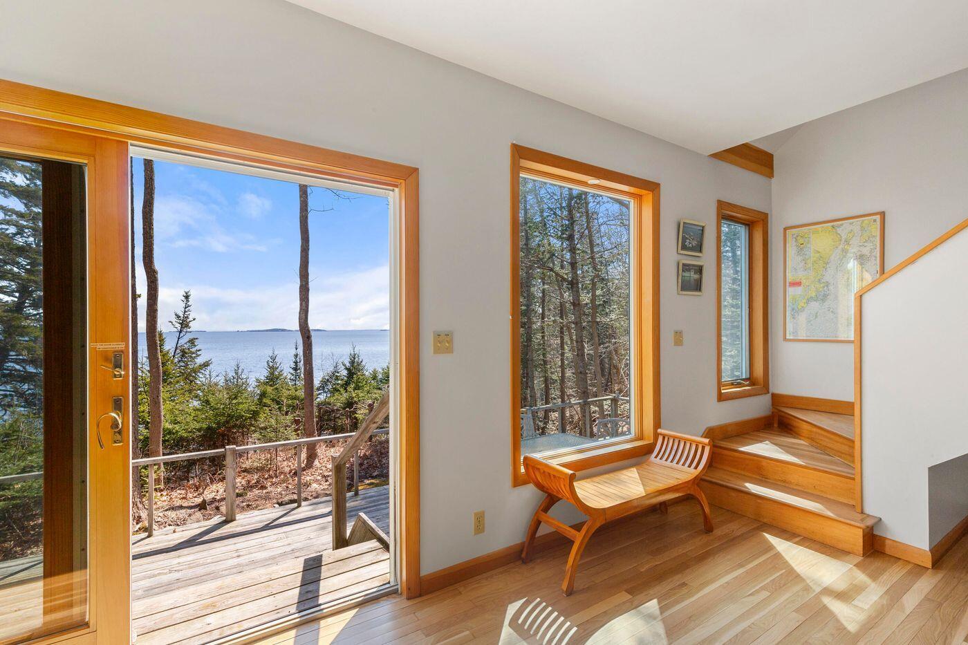 15 Eds Road Camden ME 04843